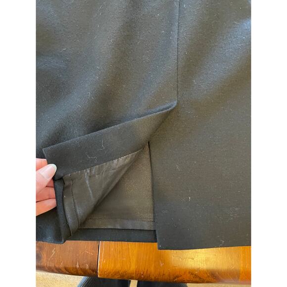 Elie Tahari Size 4 Wool Blend Dress Leather Neckline Black Fully Lined SmallFlaw - Picture 5 of 11